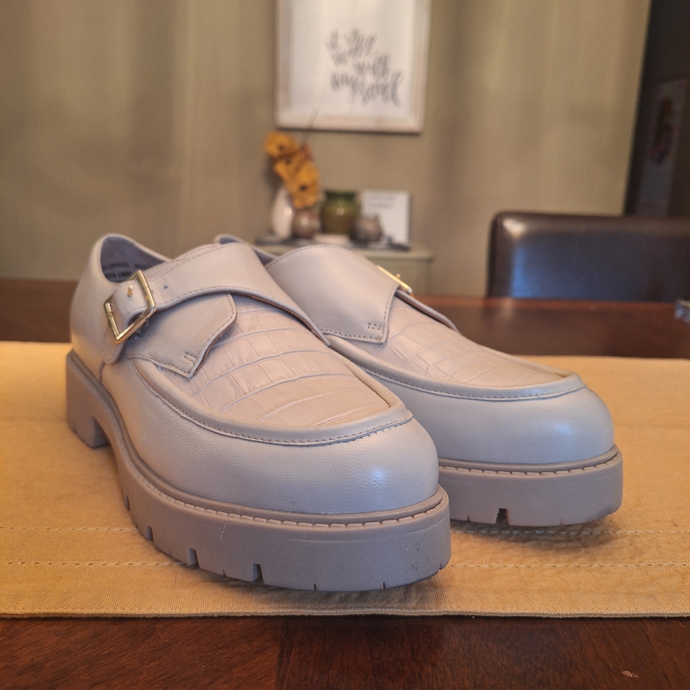 Seychelles Cream Crocadile Women's Loafers With Buckle Detail Sz 7
